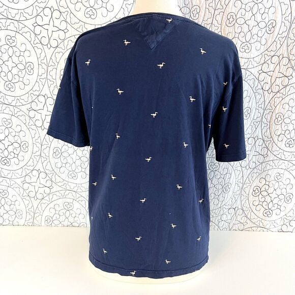 Denim &‎ Flower Short Sleeve T-Shirt Ricky Singh Navy Blue Birds Print M - Picture 9 of 10